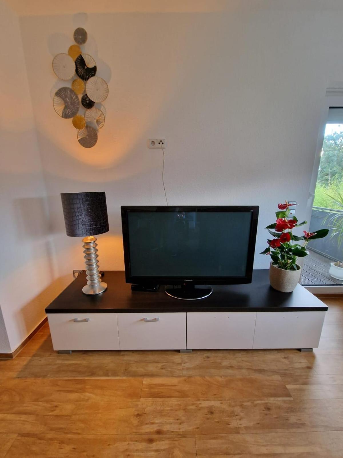 Ecocube Apartment2 Meppen14, Balkon, Kueche, Waschmaschine Esterno foto